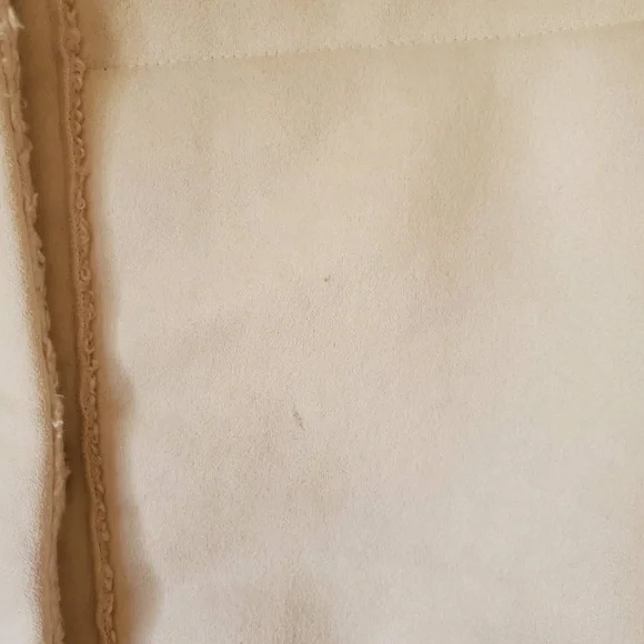 Quebec Sherpa Vest - Picture 16 of 16